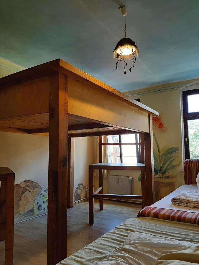 Hostel Lollis